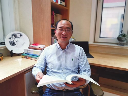 校长陈克正